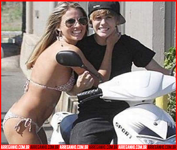 10 Fotos que Provam que Justin Bieber Ama (ou Não) suas Fãs - 04