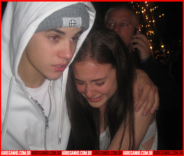 10 Fotos que Provam que Justin Bieber Ama (ou Não) suas Fãs - 08