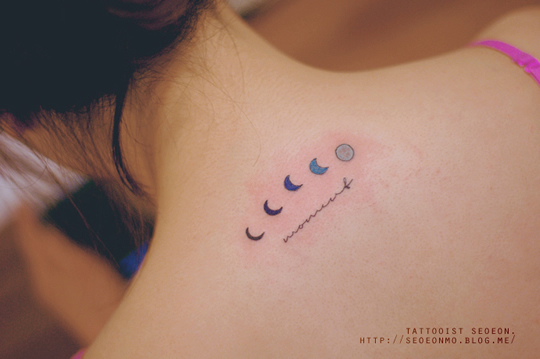 9 Belas tatuagens minimalistas