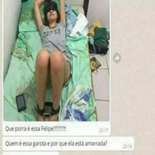 Quando sua mãe chega no seu quarto sem avisar arre03